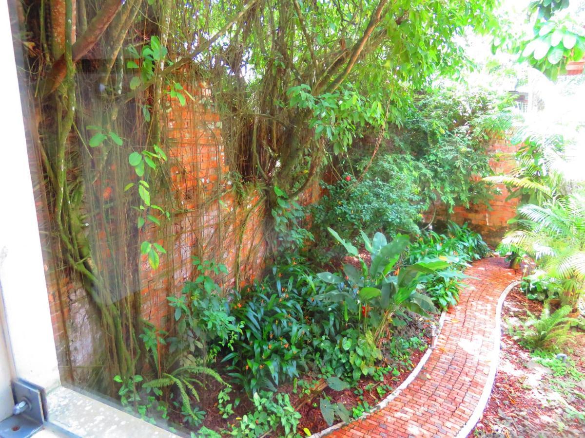 Boulevard 251 Riverside Apartments Iquitos Bagian luar foto