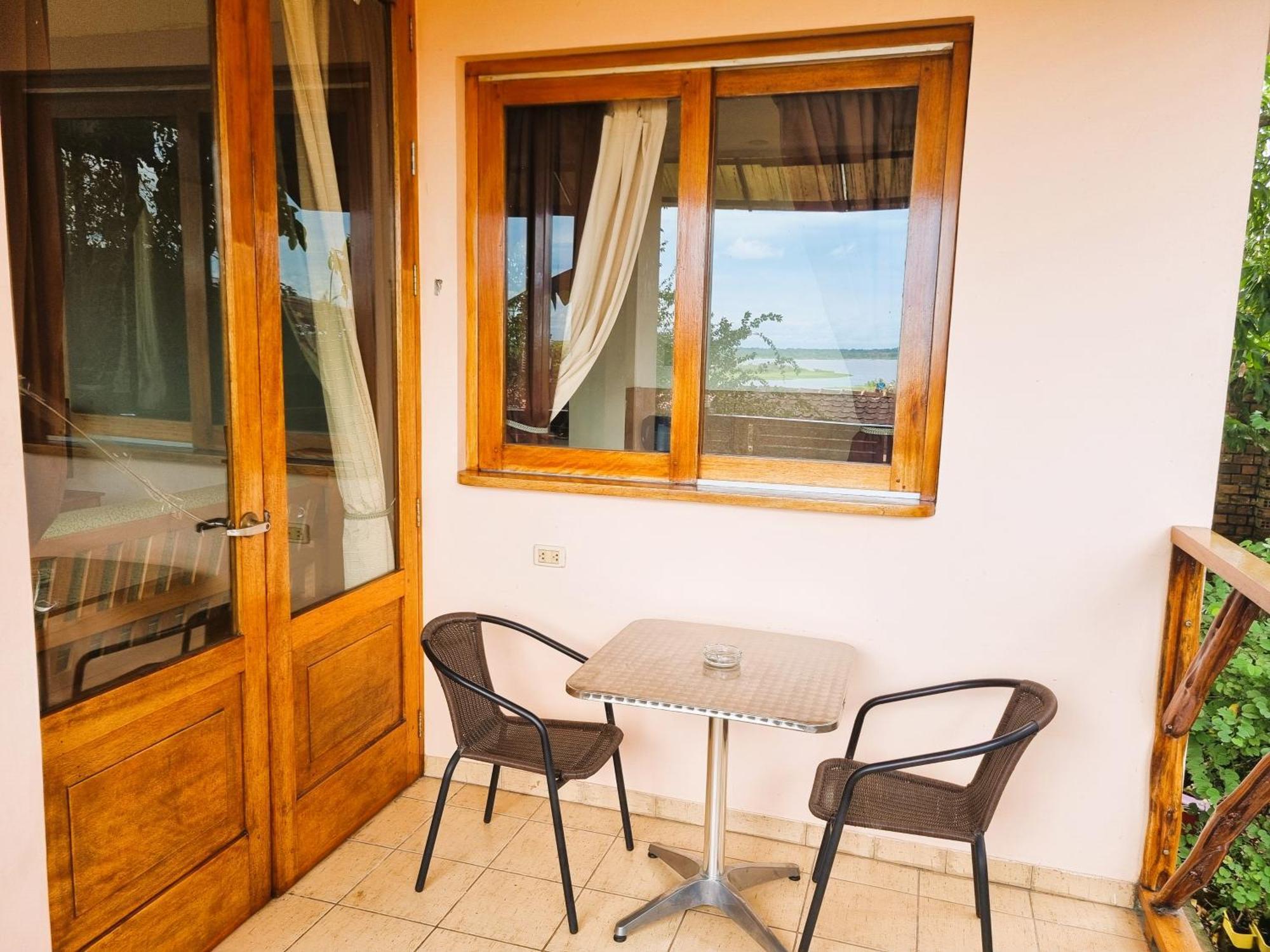 Boulevard 251 Riverside Apartments Iquitos Ruang foto