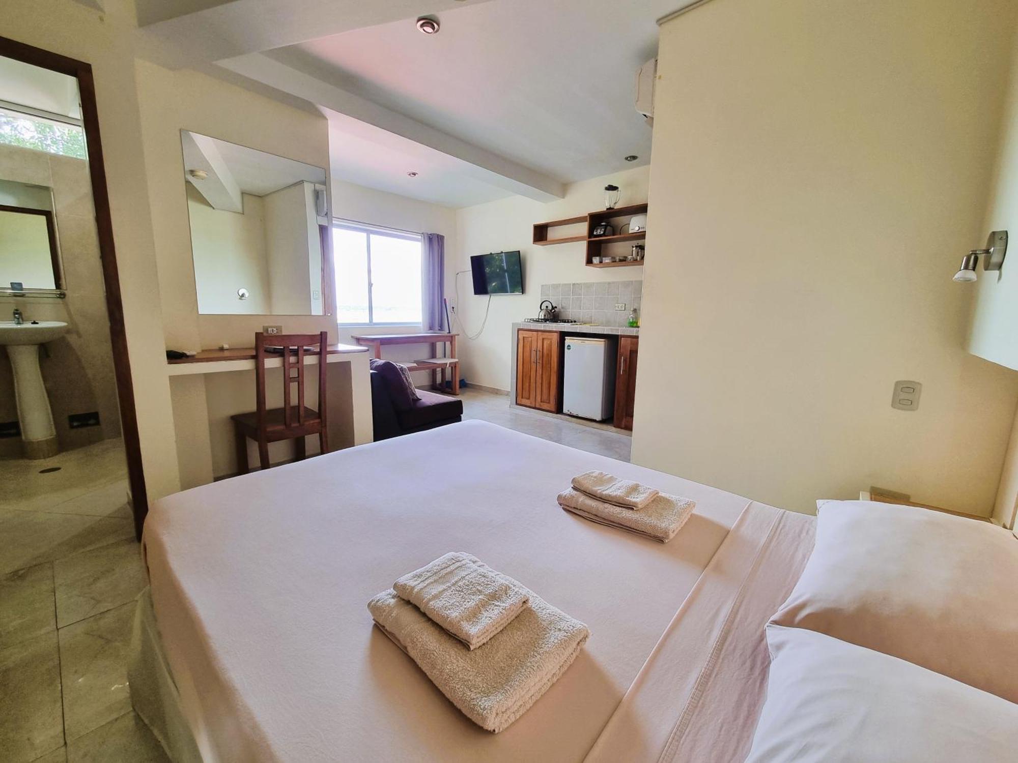 Boulevard 251 Riverside Apartments Iquitos Ruang foto