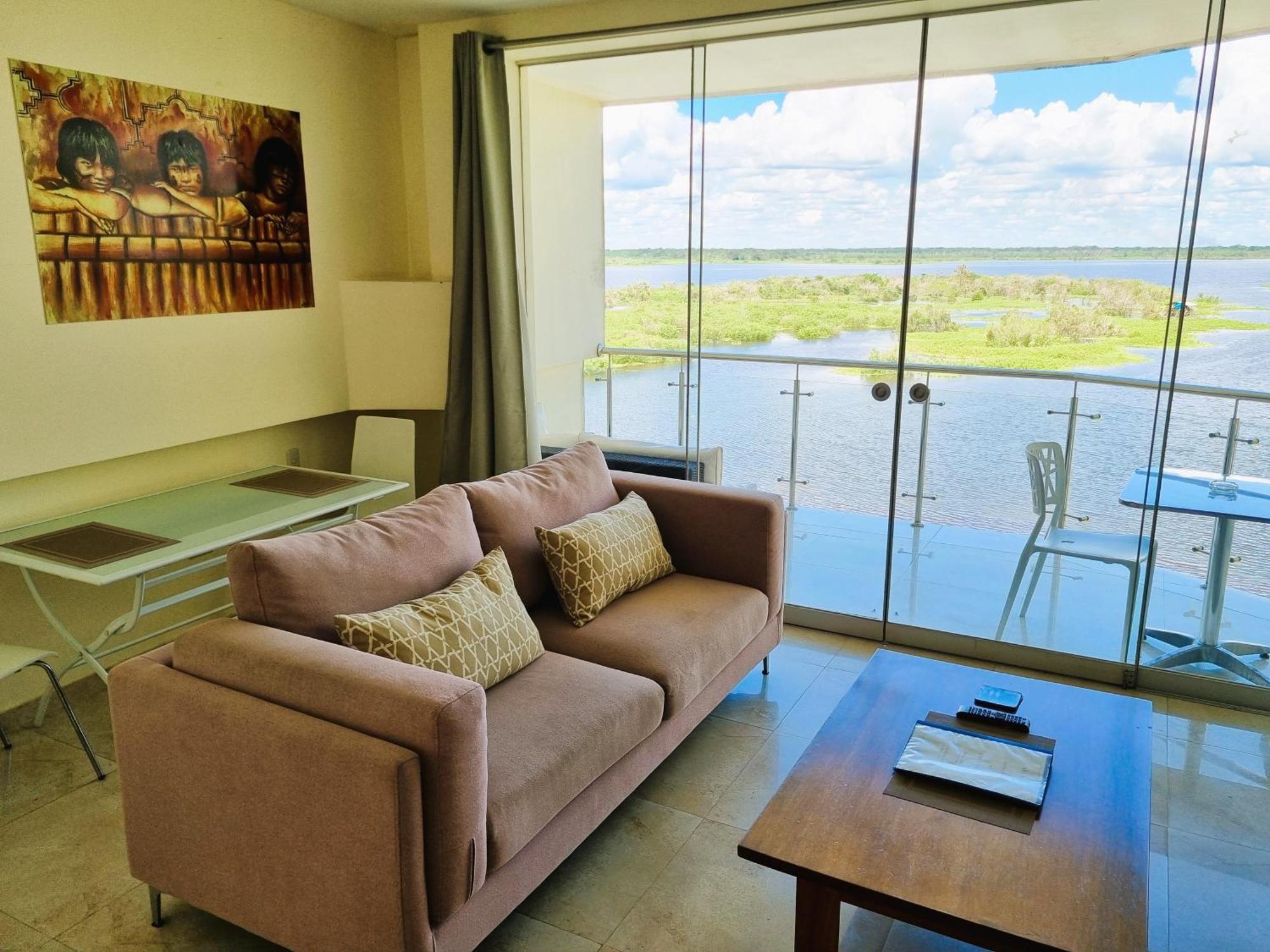 Boulevard 251 Riverside Apartments Iquitos Ruang foto
